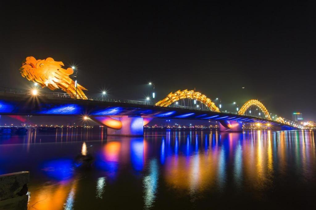Huong Binh Hotel Da Nang Exterior foto