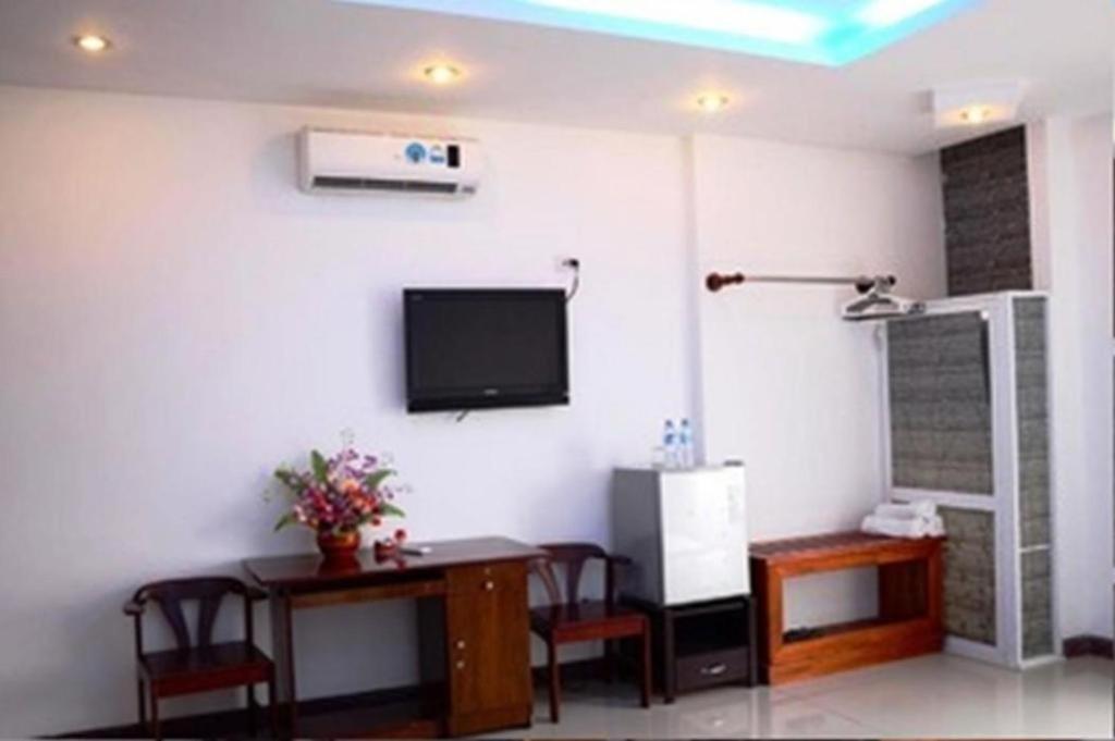 Huong Binh Hotel Da Nang Exterior foto