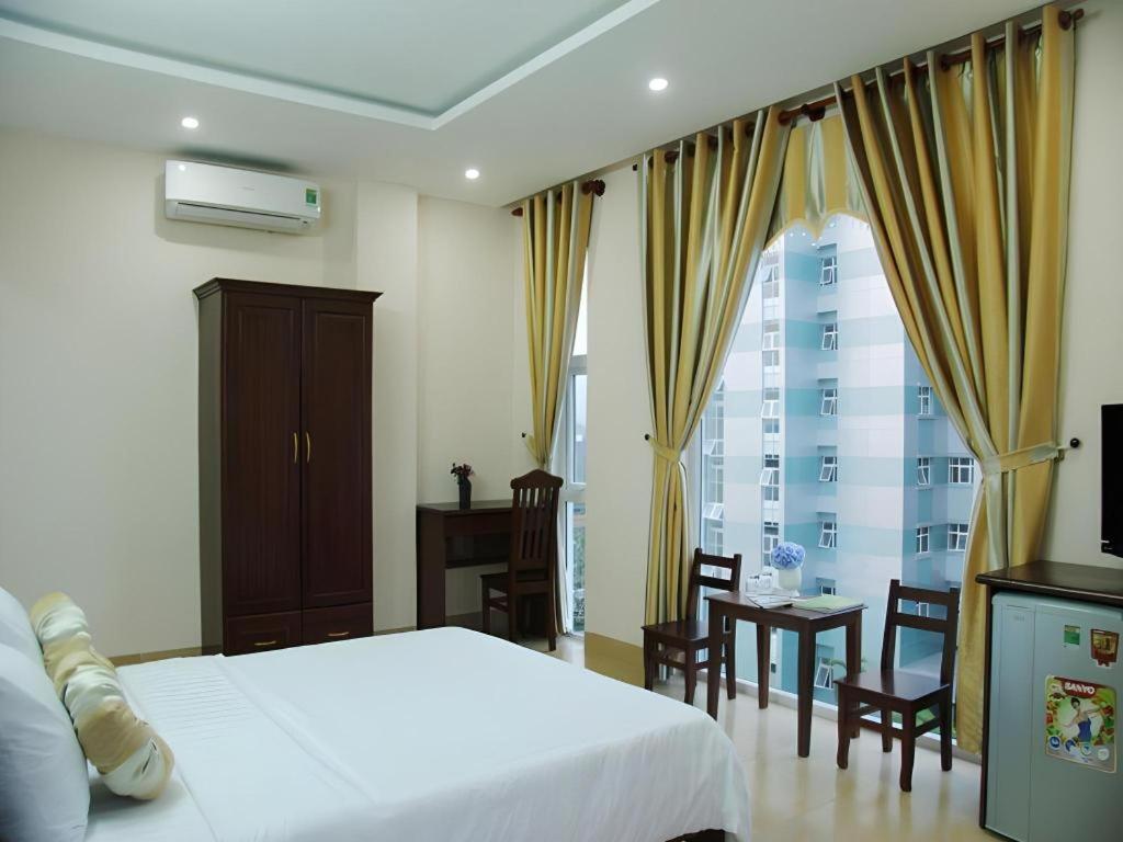 Huong Binh Hotel Da Nang Exterior foto