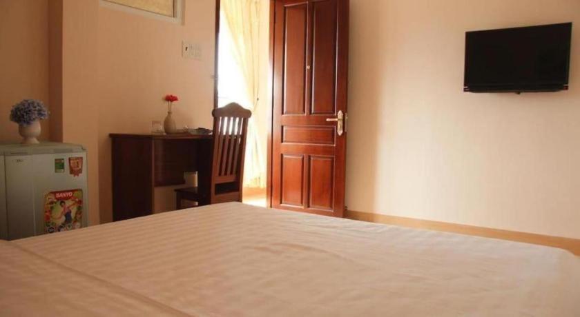 Huong Binh Hotel Da Nang Exterior foto