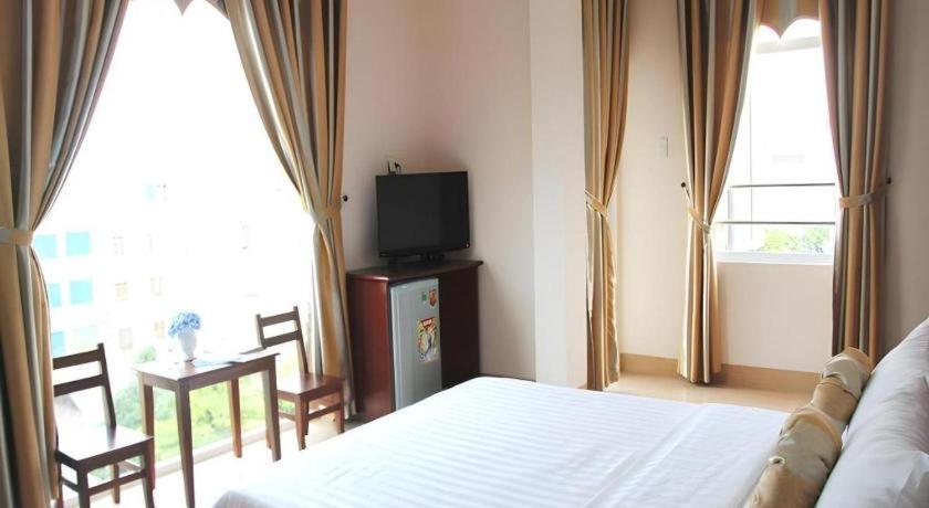 Huong Binh Hotel Da Nang Exterior foto