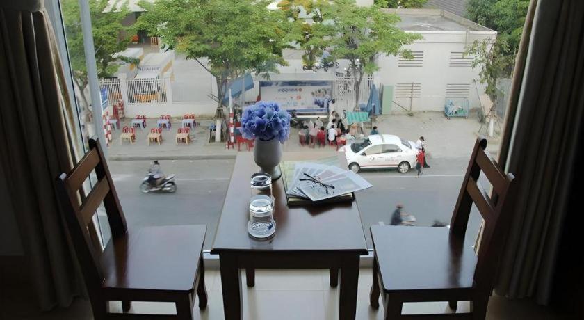 Huong Binh Hotel Da Nang Exterior foto