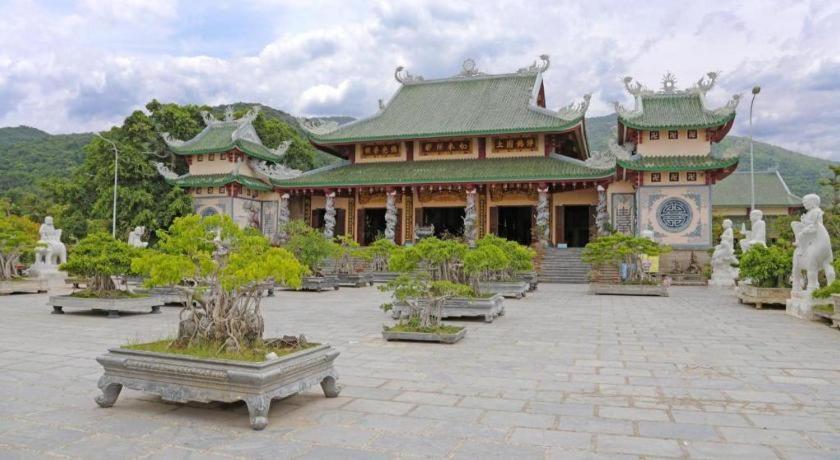 Huong Binh Hotel Da Nang Exterior foto
