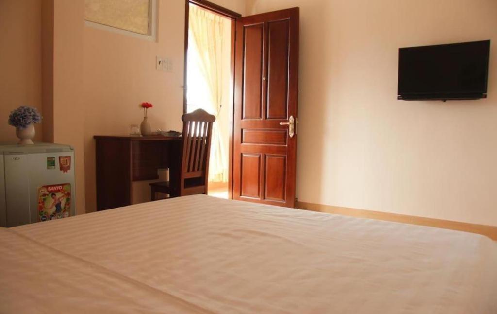 Huong Binh Hotel Da Nang Exterior foto